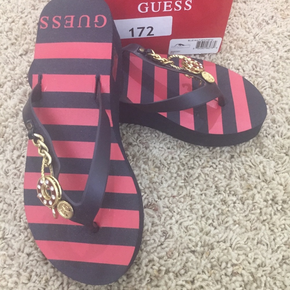 NEW Guess sandals wedge flip flops 6 navy/red